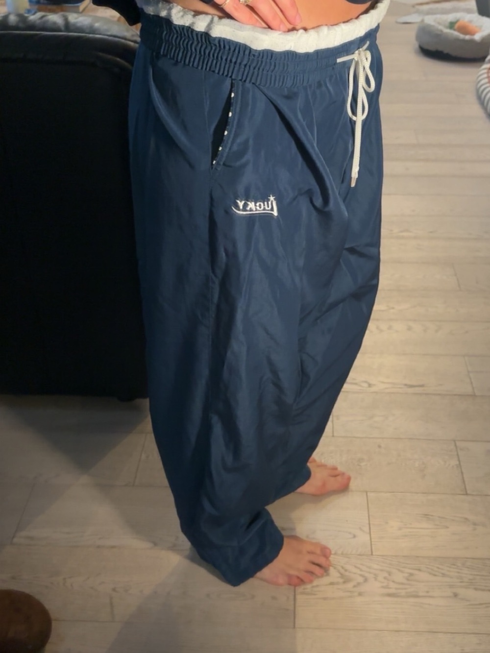 LUCKY Trackpants - Picture 2 of 2